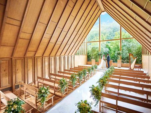 ヒルサイドクラブ迎賓館(八王子)  光と森のチャペル×プール付の画像1