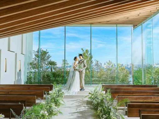 コットンハーバークラブ(横浜) 大きな窓から臨む海と空の画像1