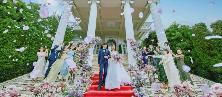 ガーデンヒルズ迎賓館(大宮) 祝福のフラワーシャワーを一度は憧れた大階段で!の画像