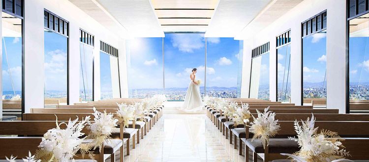 MAISON 8 青空が祝福する最上階のウェディングステージの画像