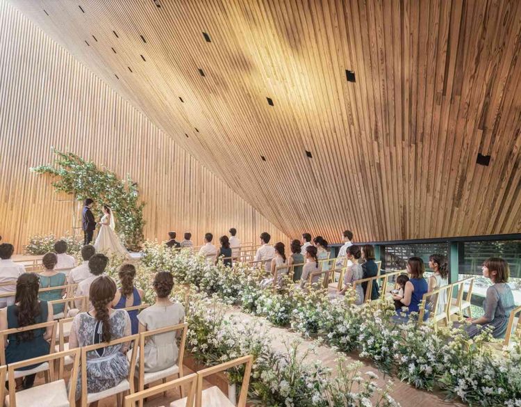 Bon Courage 世界的に活躍する建築家・隈研吾氏が設計を手掛ける教会。の画像2