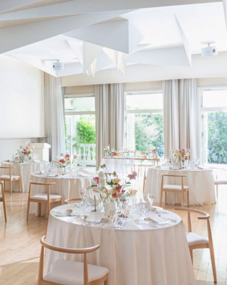 Bon Courage ハイセンスな世界観と落ち着きのある雰囲気が融合した会場の画像1