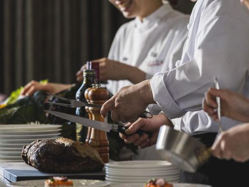 ザストリングス ハカタ 世界水準のサービスとおもてなしの画像2