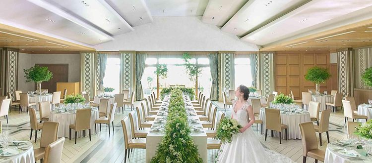 ザストリングス ハカタ お箸で味わうフレンチジャポネと、圧巻の映像の演出で魅せるの画像