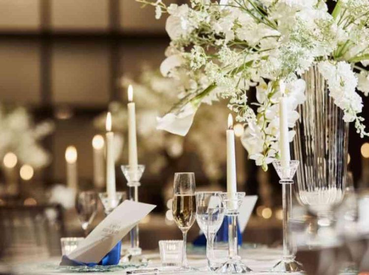 ワン・ステーションホテル熊本 天井高6mの開放的な空間に、充実した映像・音響設備の画像4