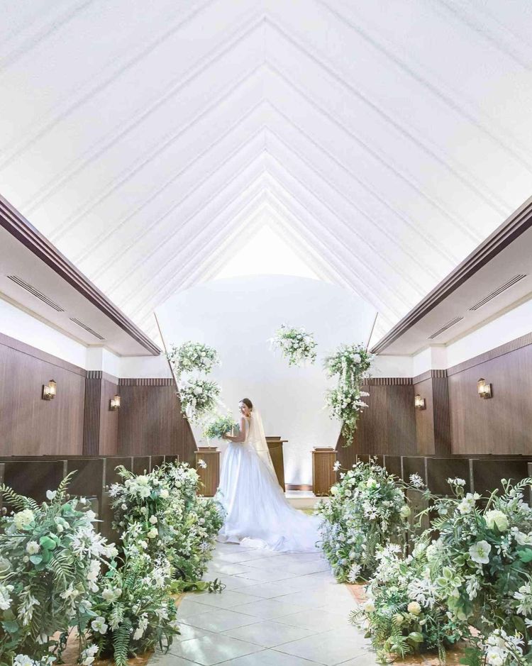 熊本ホテルキャッスル 自然光が溢れ、木目と緑の空間が織り成す感動のひとときの画像1