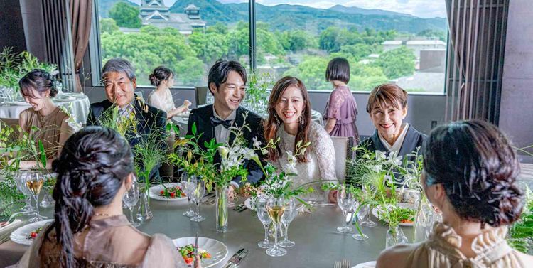 熊本ホテルキャッスル 背景に熊本城が映え、素敵なお写真をお撮りいただけまの画像2