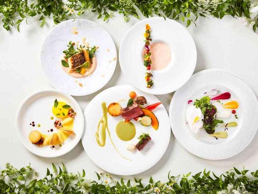 フォーチュンインザテラス オリコン顧客満足度　料理　1位の画像1
