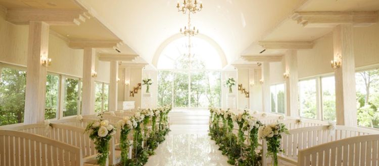 KASANE MATSUE 天候・季節に左右されない明るいチャペルの画像1