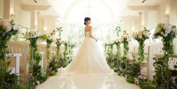 KASANE MATSUE 天候・季節に左右されない明るいチャペルの画像3