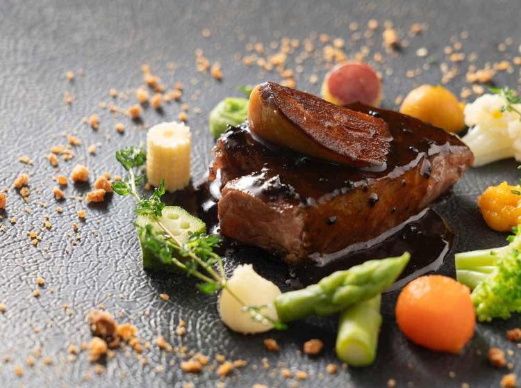 KASANE YONAGO 和洋折衷で皆様にお楽しみいただけます。の画像3