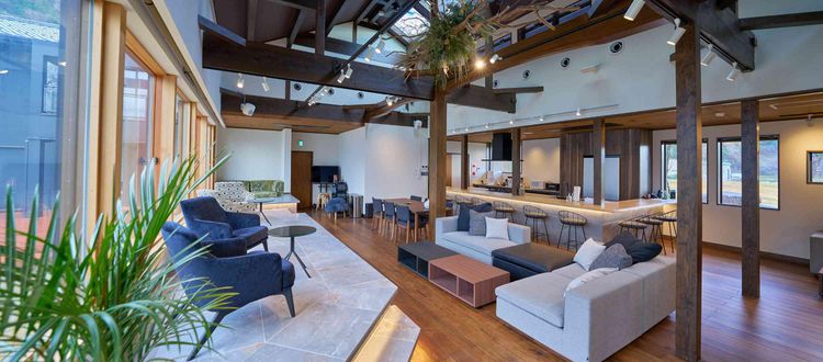 ワクテラス 約50名ほどの披露宴にぴったり！少人数パーティーにもおすすめの画像1