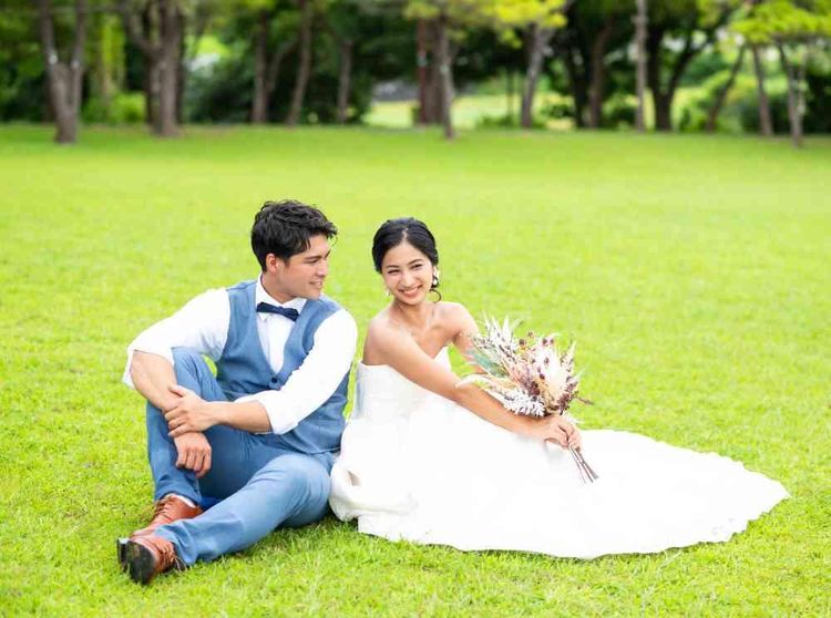 ザ・サーフ ビーチサイドテラス 海と緑を両方楽しめる、沖縄を旅するようなフォトウエディングの画像3