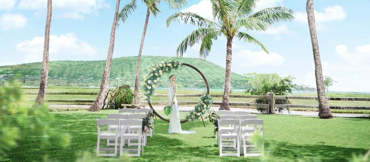 ザ・サーフ マウロアガーデン 広大なガーデンで執り行うハワイアンセレモニーの画像1