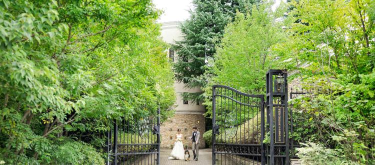 メーヤー・ライニンガー 優しくてあたたかい緑溢れる【目白の森】の画像1