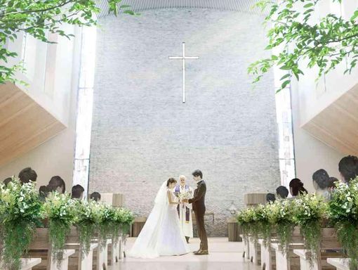 メーヤー・ライニンガー 本物の牧師先生による感動の挙式の画像1