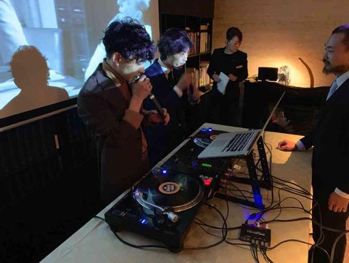 ジャスマック八雲 おしゃれなクラブのダンスフロアの画像3