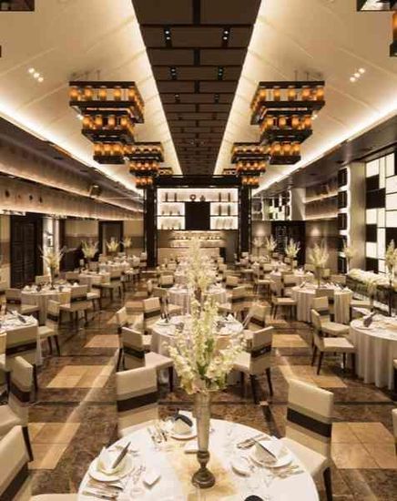 ブルーミントンヒル 披露宴会場の写真1