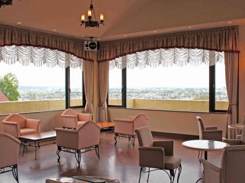 ブルーミントンヒル ロビー・控室