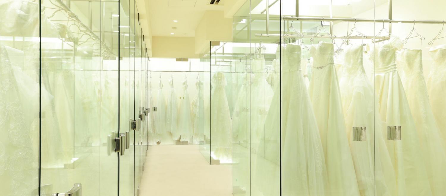 ブルーミントンヒル ドレス・衣装