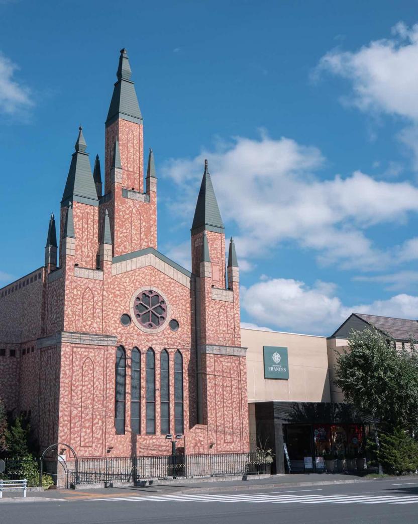 宮の森フランセス教会 外観