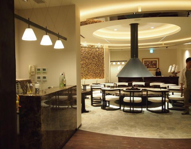 宮の森フランセス教会 ロビー・控室