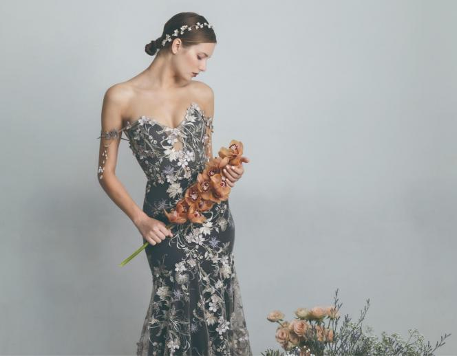 ジャルダン・ドゥ・ボヌール ドレス・衣装