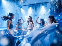 グローヴ・ウィズ・アクアスタイル 披露宴会場の写真2