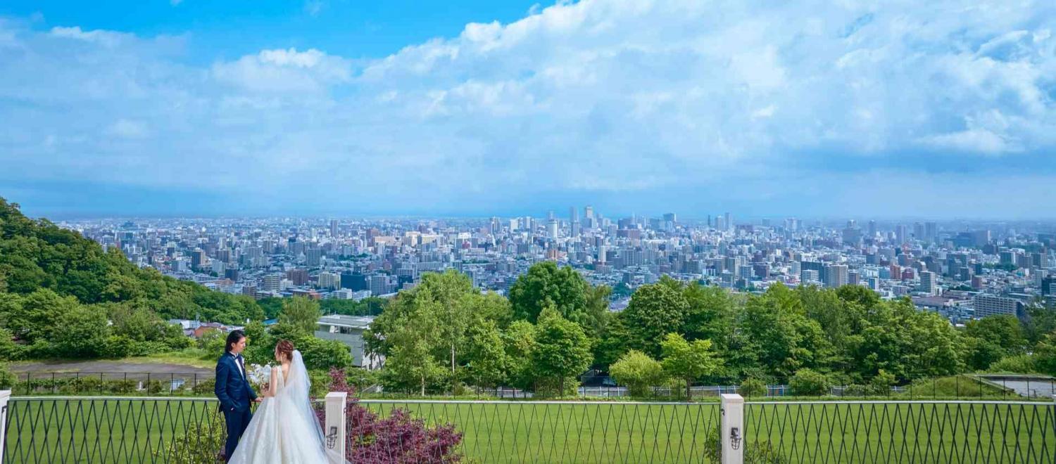 ローズガーデンクライスト教会 外観