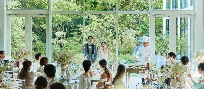 ヒルサイドクラブ迎賓館（札幌） 披露宴会場の写真1