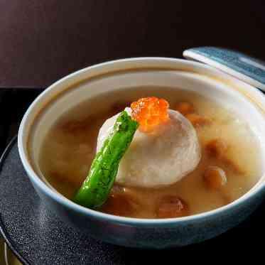 北海道産じゃがいも饅頭　なめこおろし餡