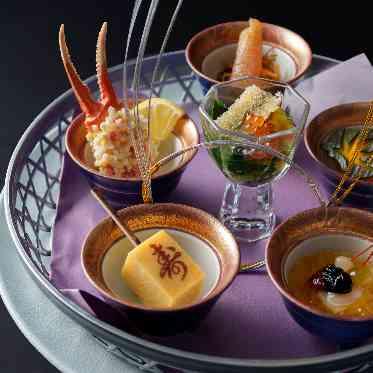 ホテルモントレ エーデルホフ札幌 和風寿八寸膳(6種)