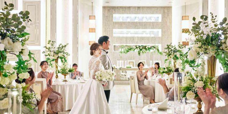 ノートルダム八戸/FIVESTAR WEDDING 披露宴会場