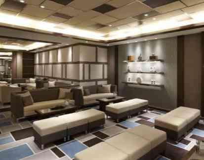 ノートルダム八戸/FIVESTAR WEDDING ロビー・控室