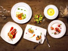 LISERJU Ravimore 料理の写真3