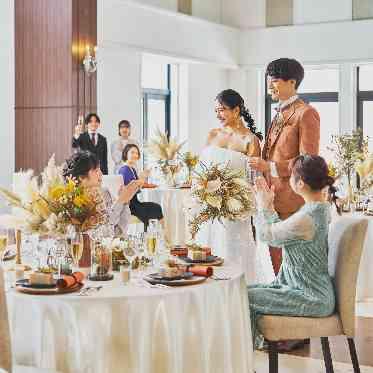 ベルヴィ盛岡・ロヴィナテラス テーブルラウンド