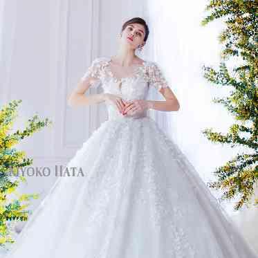 ベルヴィ盛岡・ロヴィナテラス ウェディングドレス