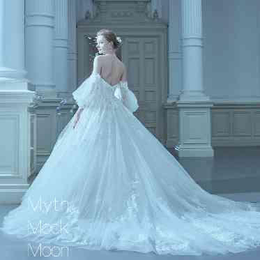 ベルヴィ盛岡・ロヴィナテラス ウェディングドレス