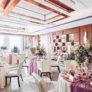 ラグナヴェール仙台/エスクリウェディング ラグジュアリさも兼ね備えた空間はホテルの優雅さとトレンド感との融合を感じさせる