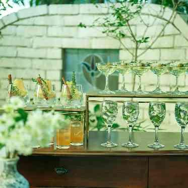 定禅寺ガーデンヒルズ迎賓館/FIVESTAR WEDDING ガーデンにバーカウンターを用意しゲストの皆さまに楽しんでいただくことも可能◎