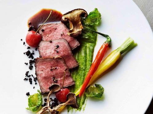 アールベルアンジェAkita 料理