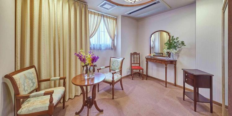 ノートルダム秋田/FIVESTAR WEDDING ロビー・控室