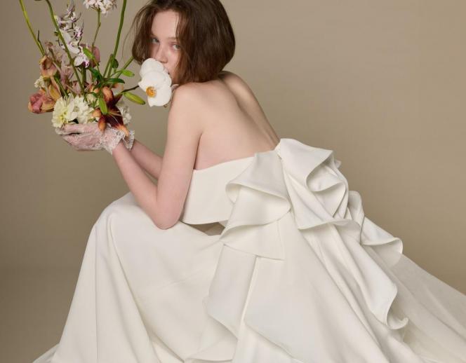 ノートルダム秋田/FIVESTAR WEDDING ドレス・衣装