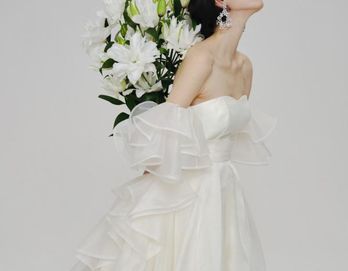 ノートルダム秋田 ドレス・衣装の写真3