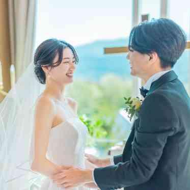 ベル・カシェット 見つめあうふたり