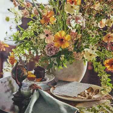 St.ヴェルジェ教会&ゲストハウス21/SKYPALACE ASSOCIATES コーディネートもおふたりらしく