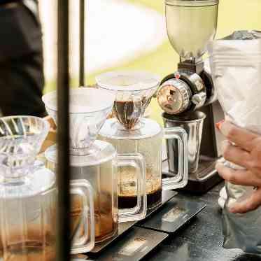 ヒカリフルコート高崎 ハンドドリップでおとすコーヒーはゲストハウス中をいい香りに