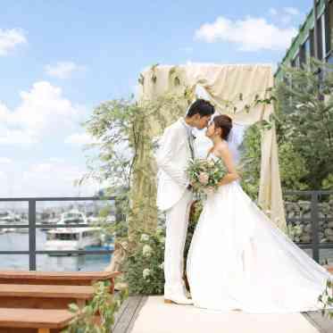 ユニオンハーバー/UNION HARBOR グリーン装飾でナチュラルウェディングを