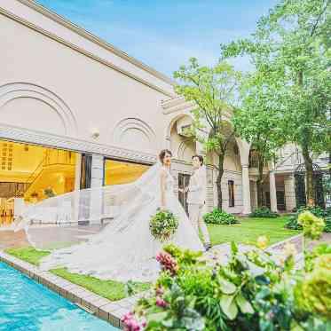 アールベルアンジェ富山 貸切プライベートガーデンで自由に過ごせる