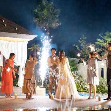 バリテラスCoCo金沢 パーティのクライマックスは初めて会うゲスト同士も仲が深まる花火演出